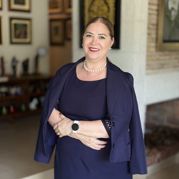 Alba Ávalos